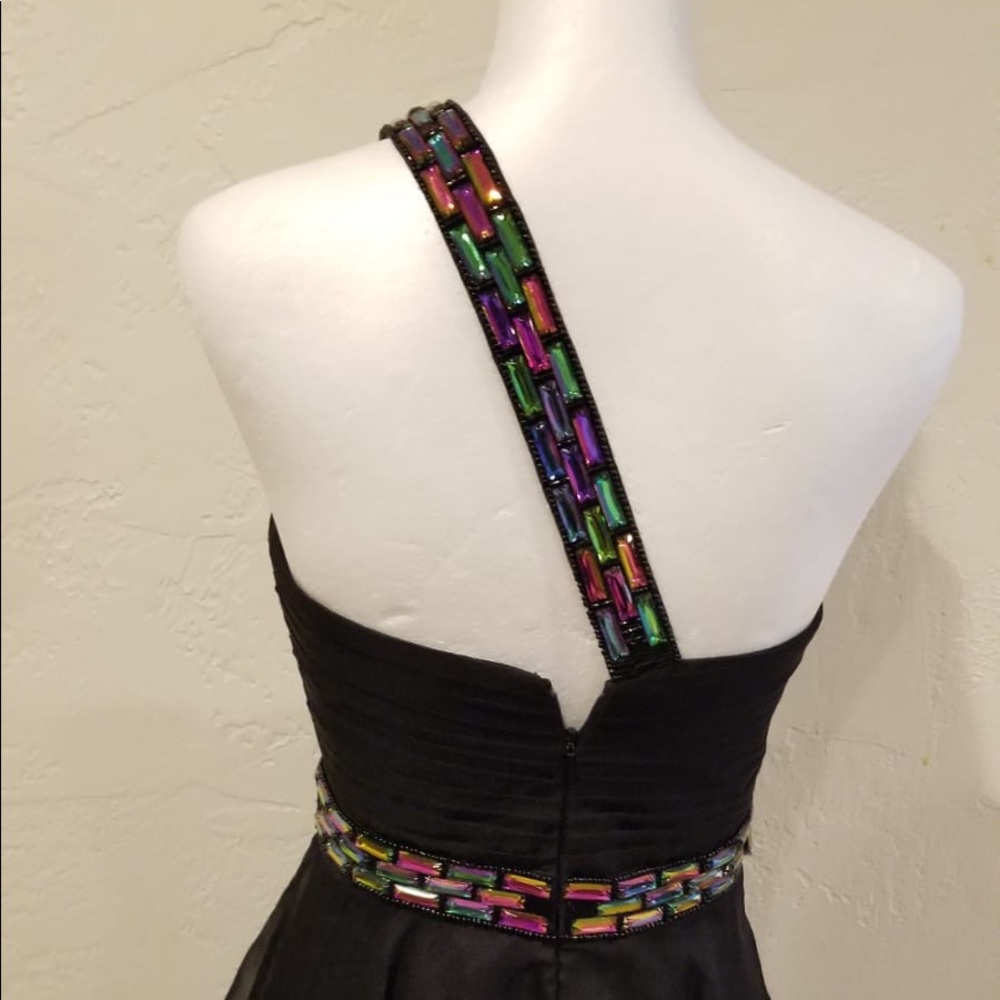 Dress - Picture 4 of 5